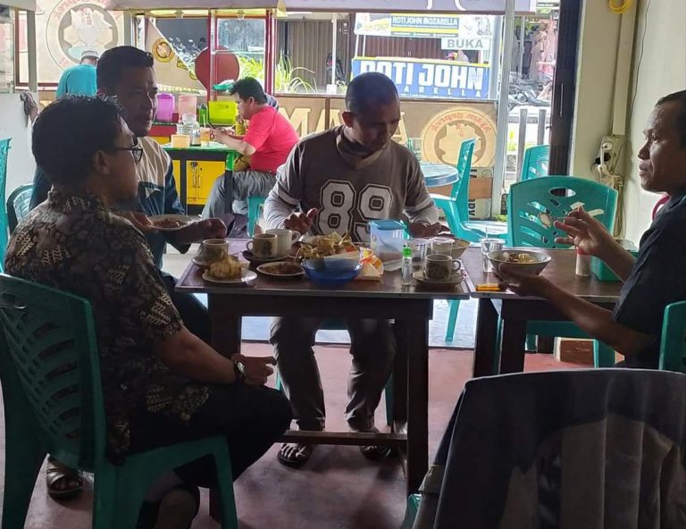 Ketika Bermasalah, Selesaikan dengan Ngopi