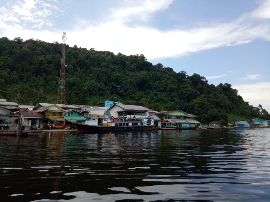 Bukit dan Air di Batu Ampar | teraju.id