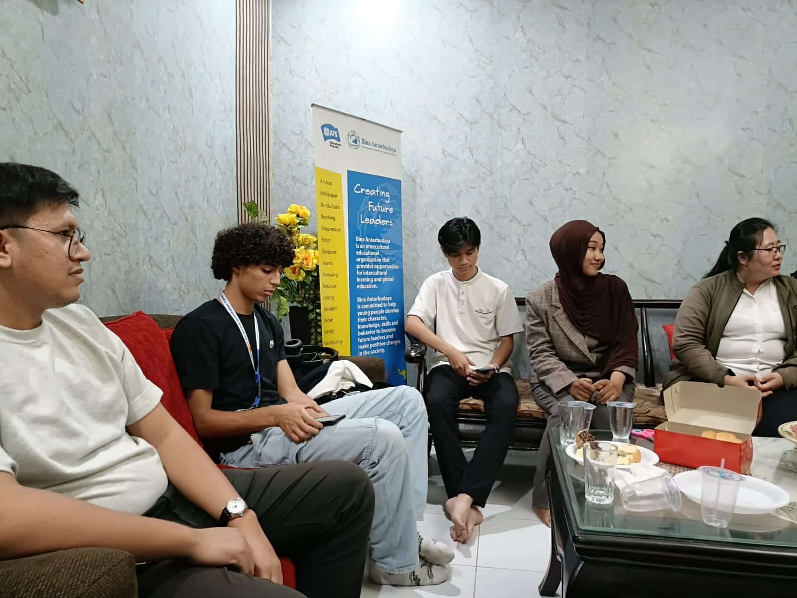 siswa hosting chapter pontianak.1