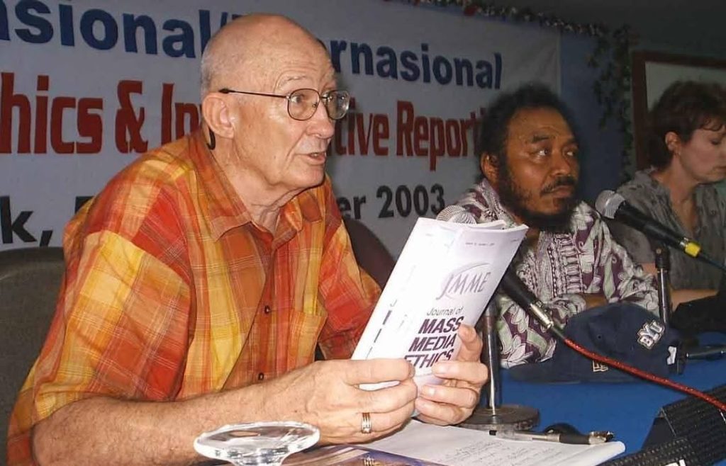 Tiga Tahun Prof Ralph D Barney