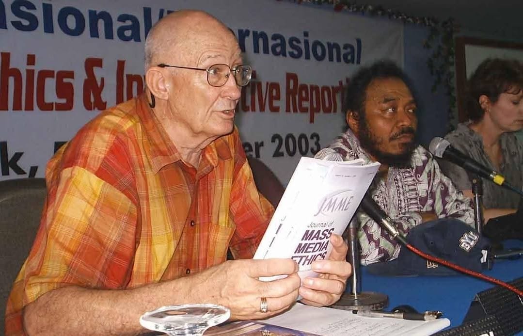 Tiga Tahun Prof Ralph D Barney