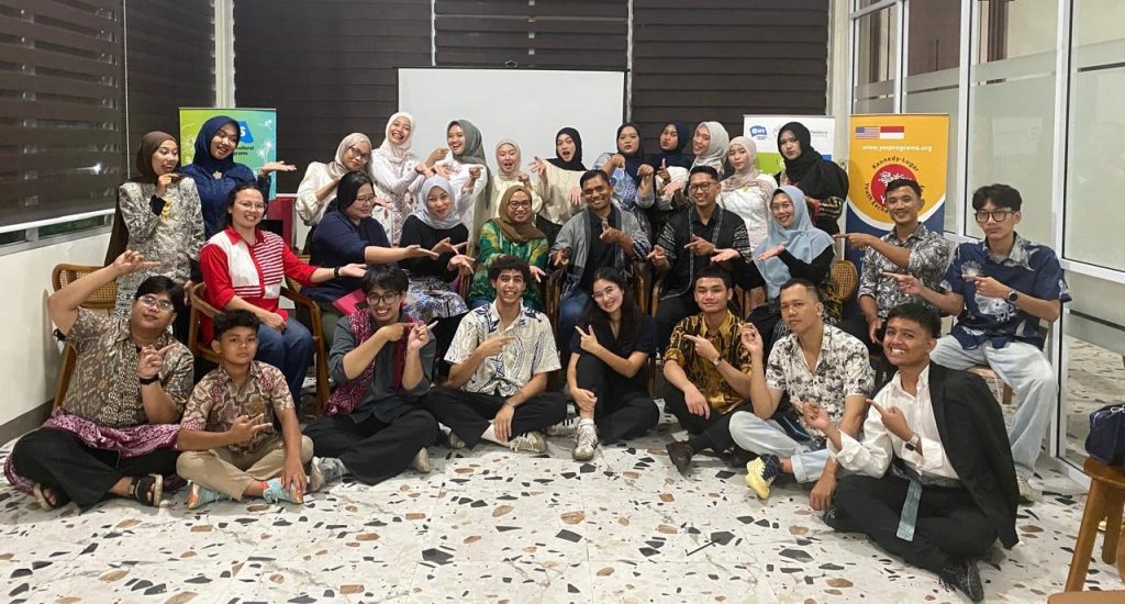 Farewell Party for Sela and Amin.1